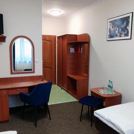 Motel Port 2000 Mostki  Екстериор снимка